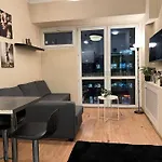 Studio Apartment At Heart Of Warsaw